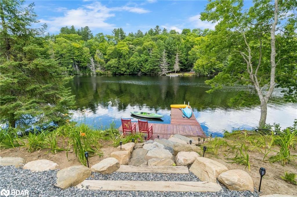 Vira Cottage Bracebridge Exterior photo