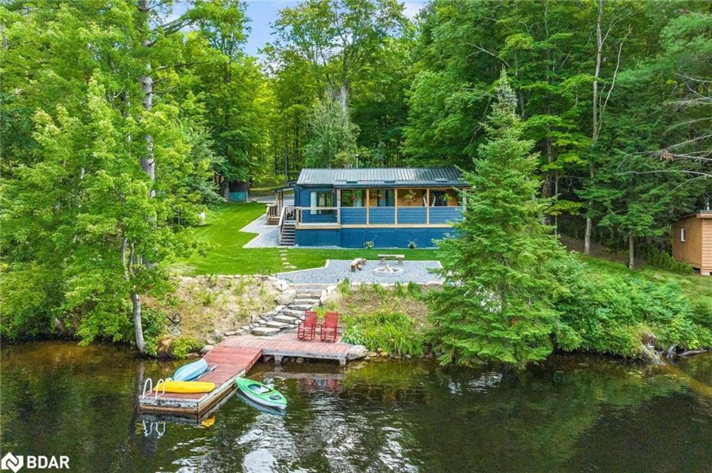 Vira Cottage Bracebridge Exterior photo