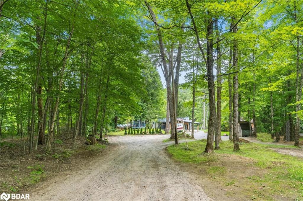 Vira Cottage Bracebridge Exterior photo